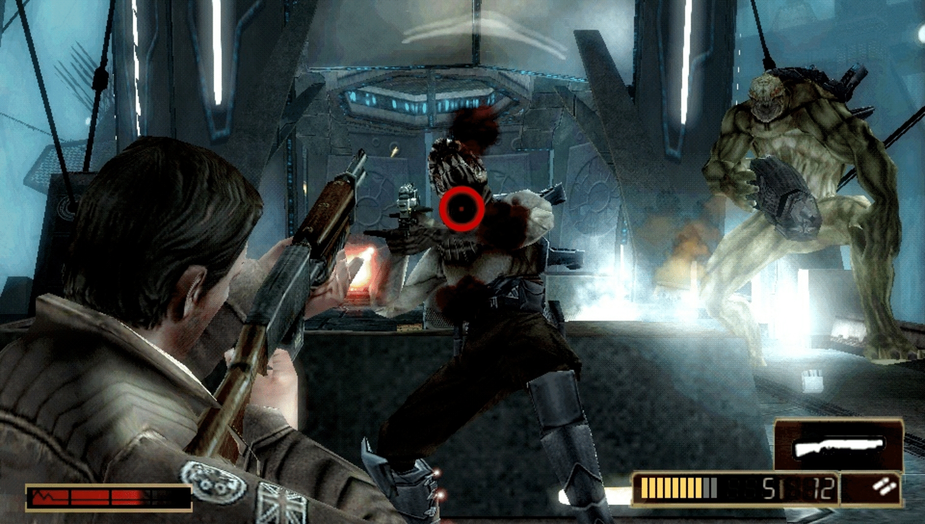 Jogo PSP Essentials Resistance: Retribution