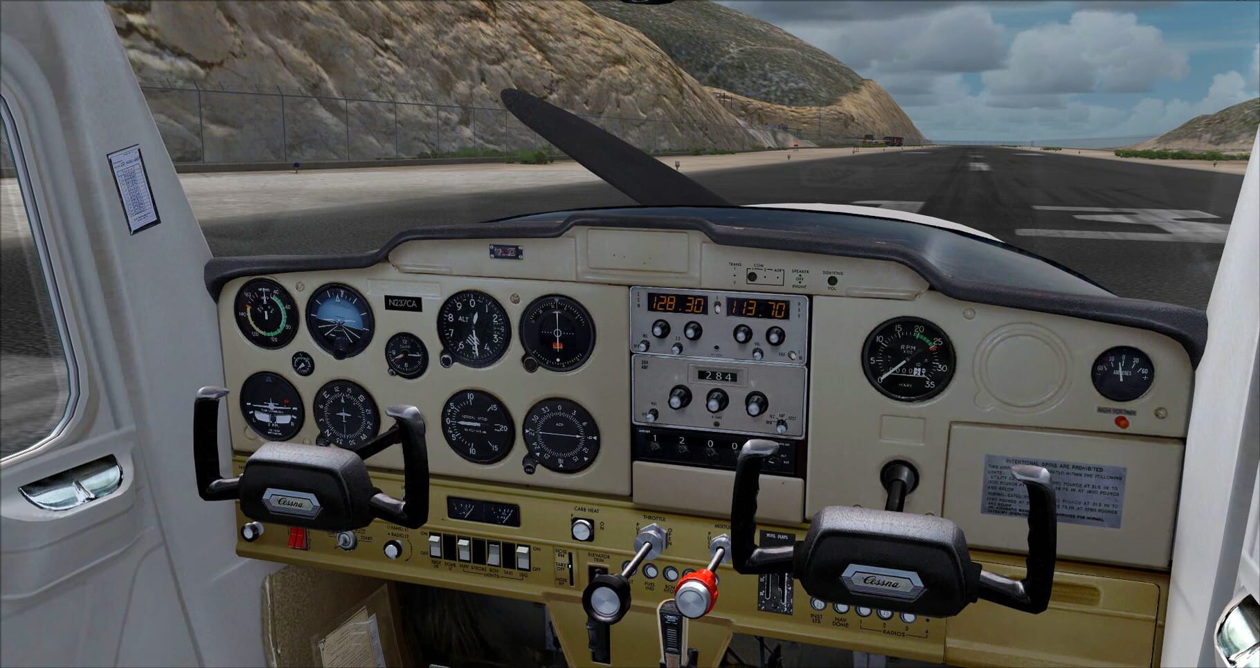 Microsoft Flight Simulator X: Steam Edition - Cessna C152 II