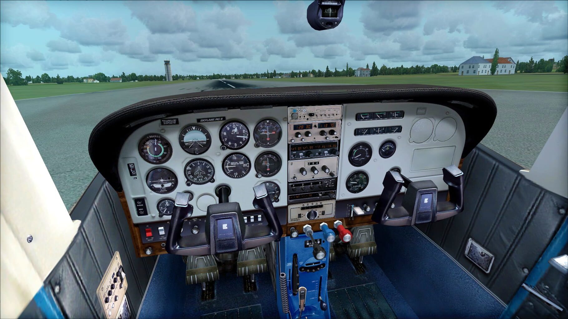 Microsoft Flight Simulator X: Steam Edition - Cessna 182 Skylane RG II