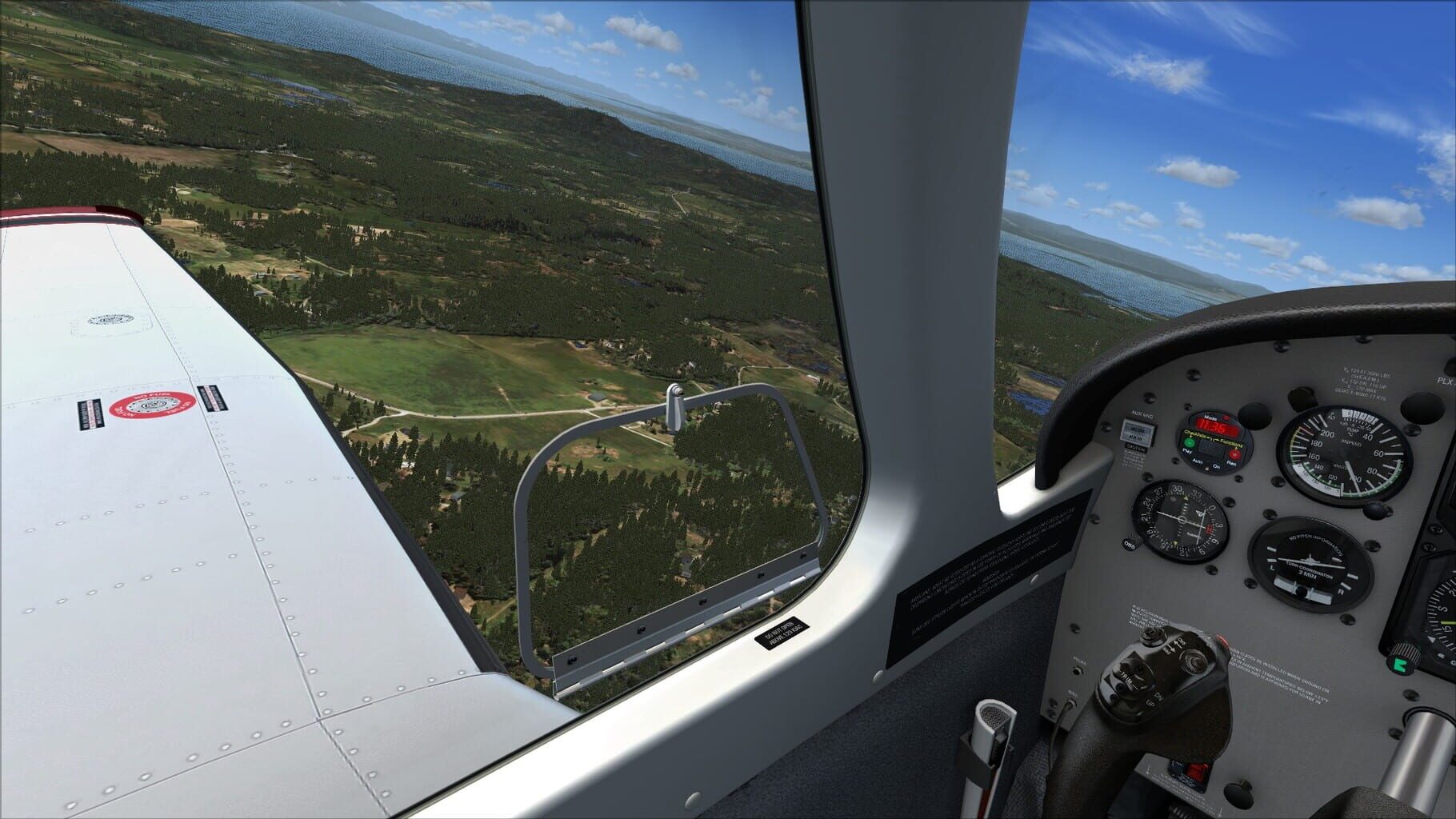 Microsoft Flight Simulator X: Steam Edition - Piper PA-32 Saratoga II TC