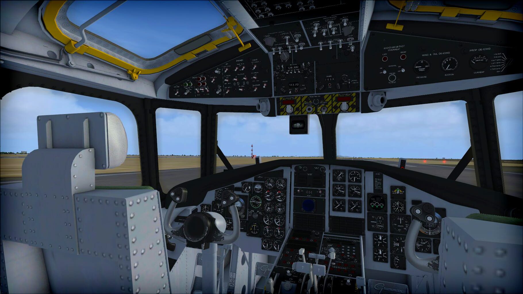 Microsoft Flight Simulator X: Steam Edition - Grumman E-2C Hawkeye