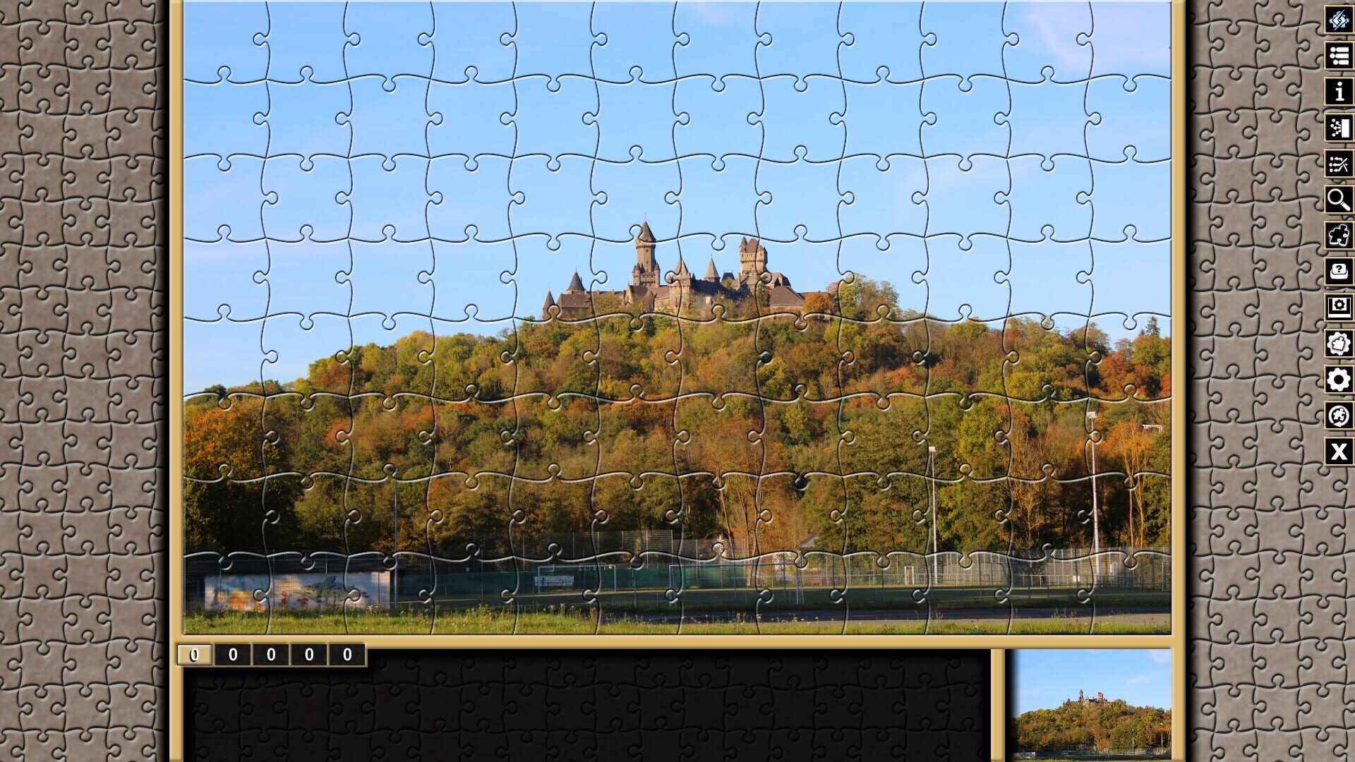 Pixel Puzzles Traditional Jigsaws: Pack - German Castles - Screenshot