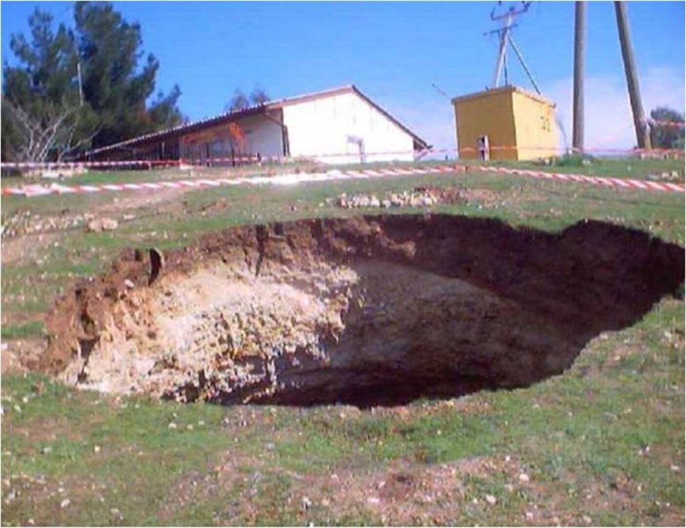 A Hole to Another Place SCP-1437 - Screenshot
