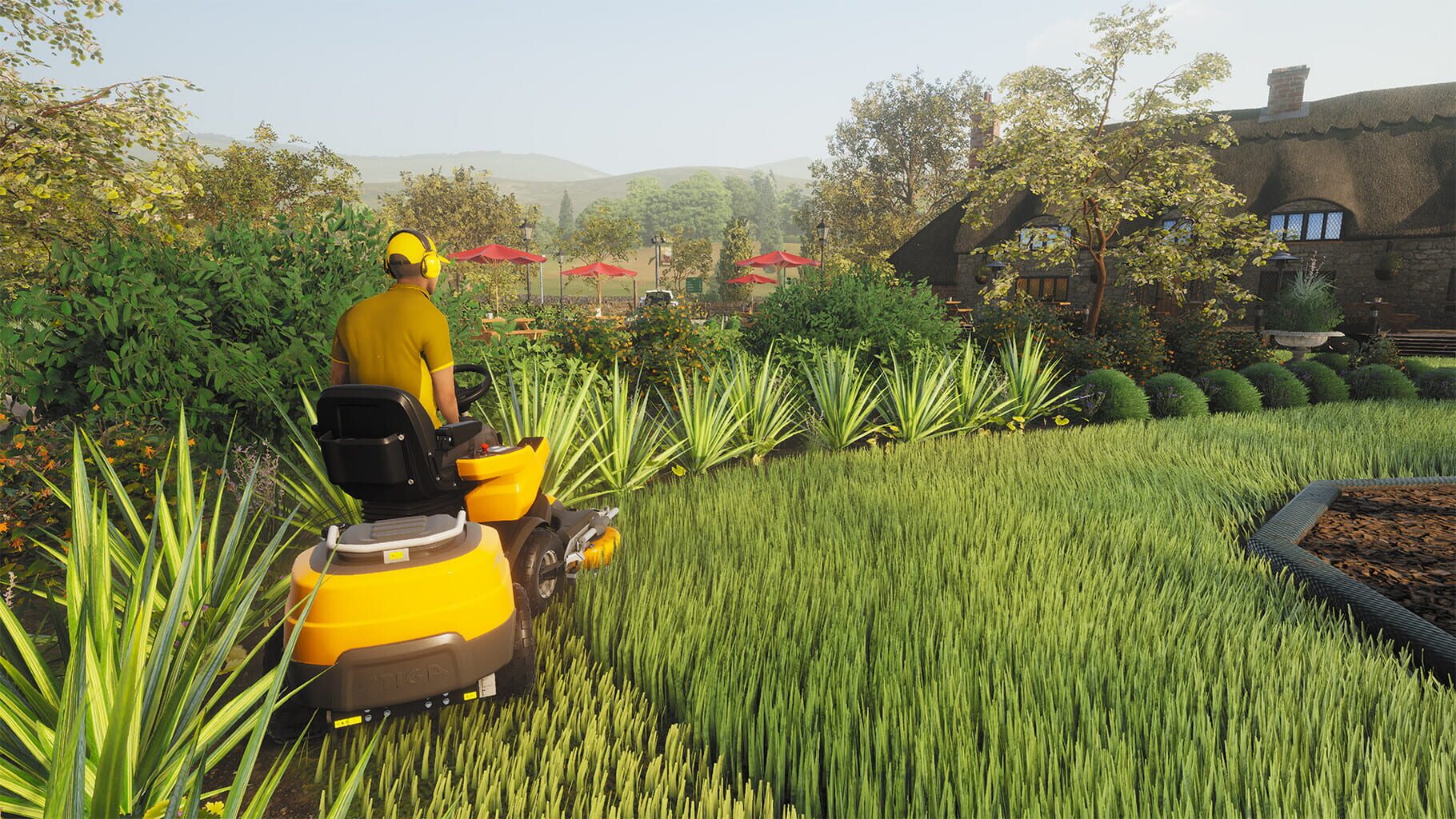 Lawn Mowing Simulator: Ancient Britain screenshot