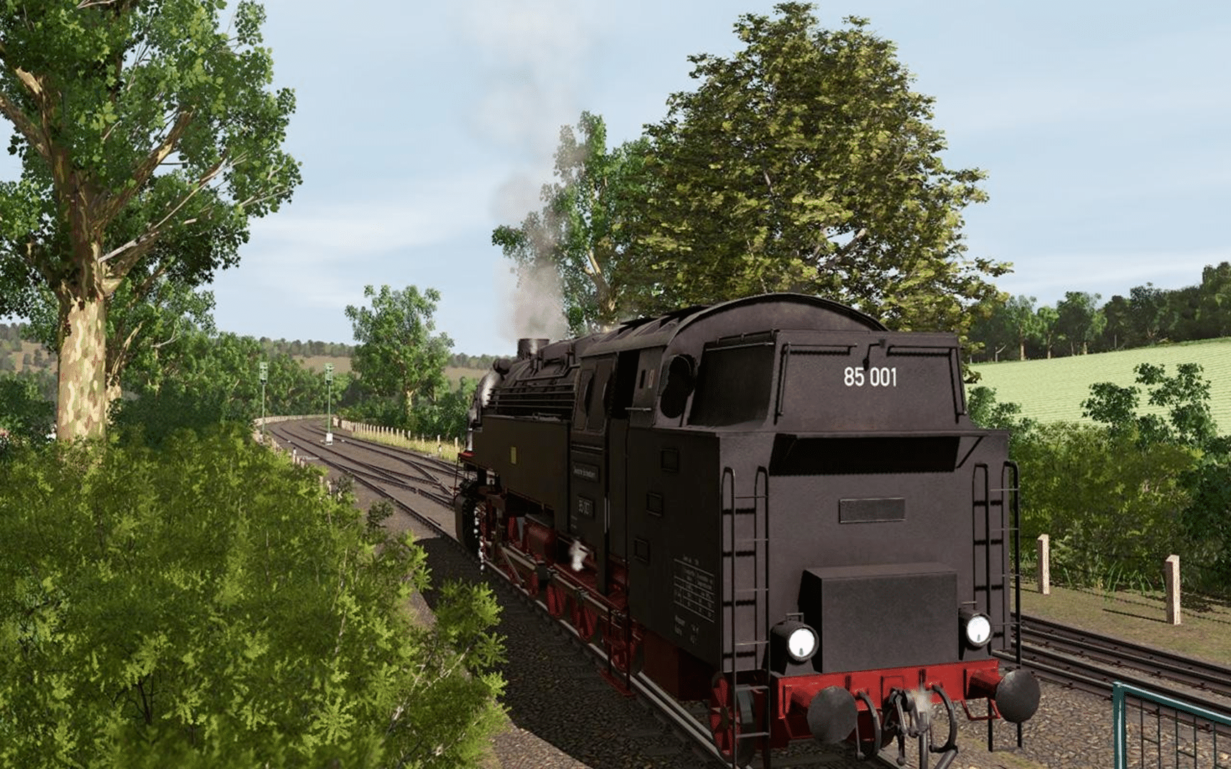 Trainz Railroad Simulator 2019: Pro Train - DB BR Class 85 001 screenshot