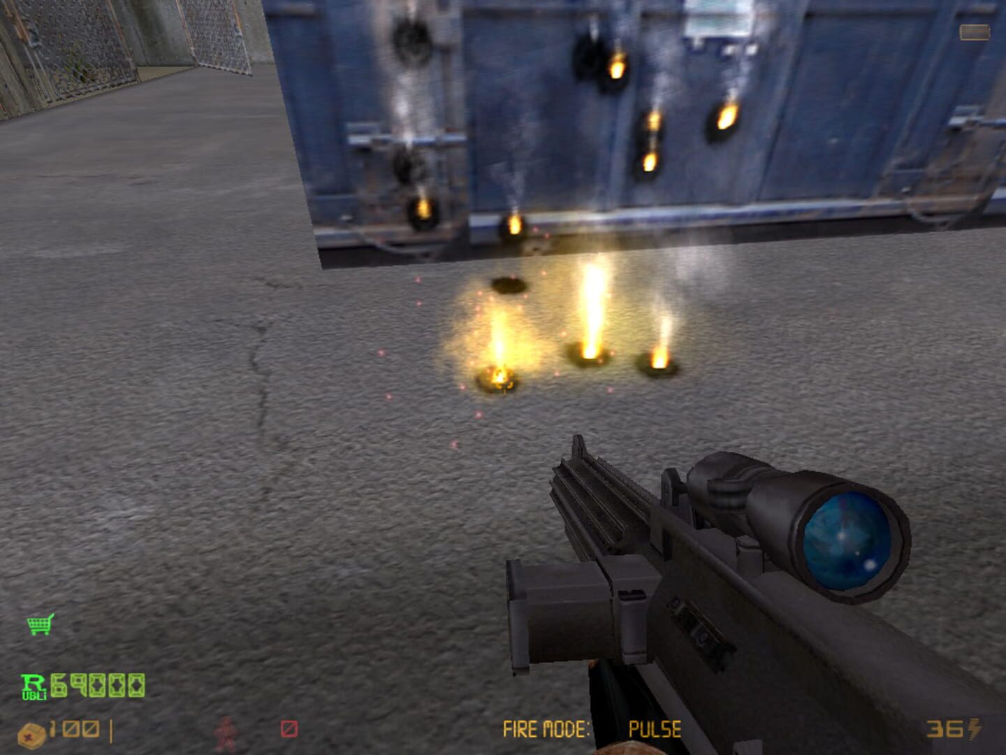 Half-Life: Weapon Edition - Screenshot