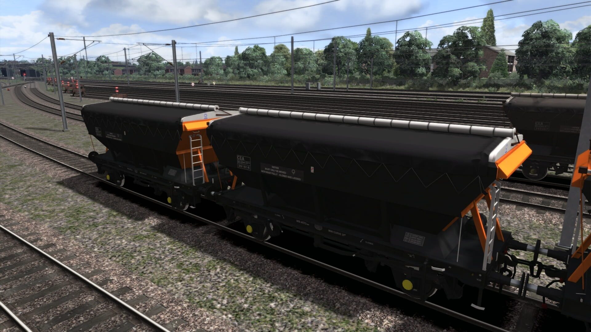 TS Marketplace: Loadhaul CEA Covered Hopper Wagon Pack - Screenshot