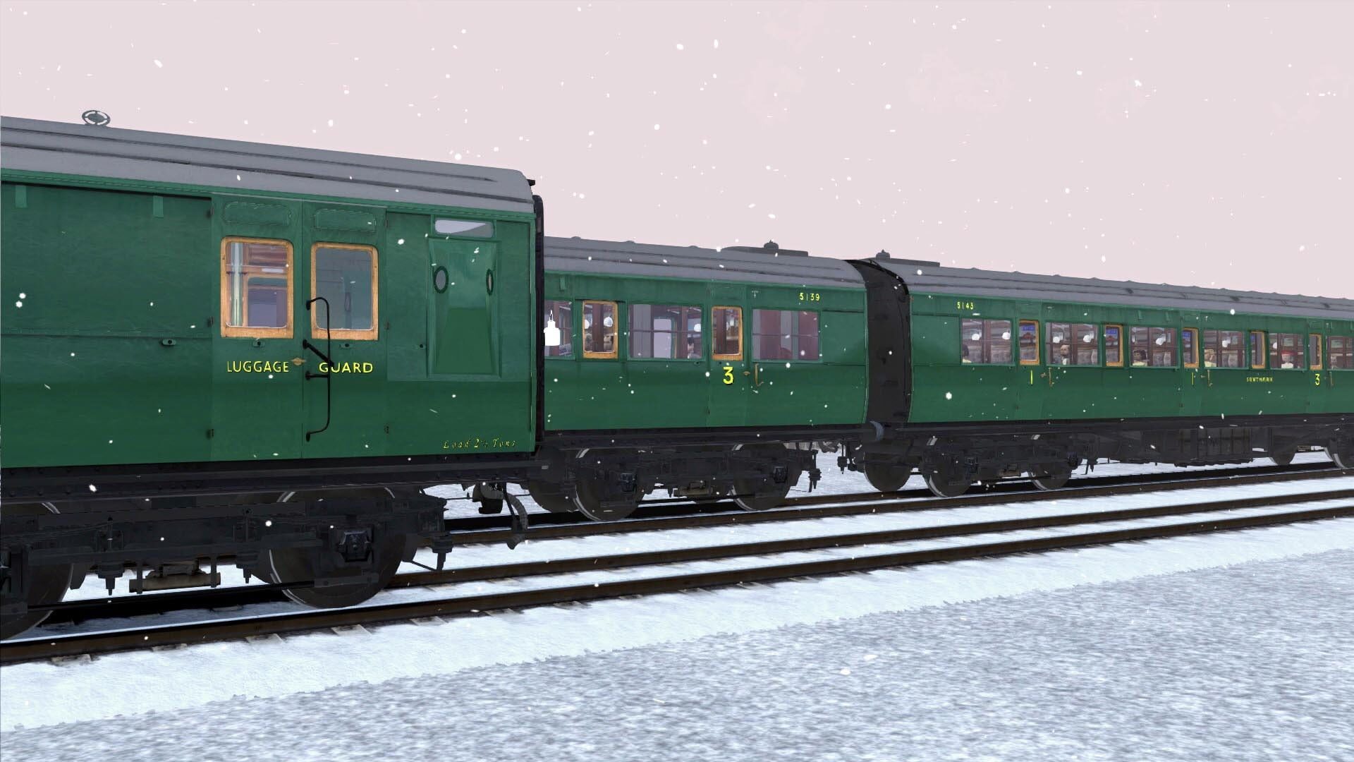 TS Marketplace: Maunsell 59ft Low Window Corridor Coach Pack Southern Malachite Green - Screenshot