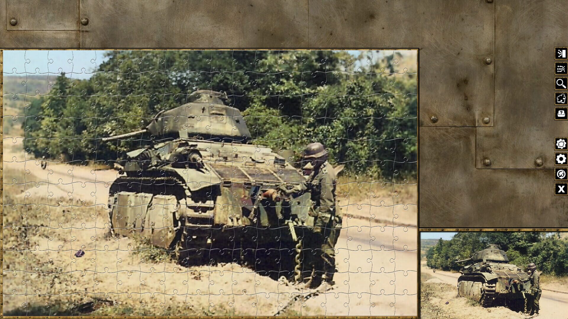 Pixel Puzzles WW2 Jigsaw: French Tanks - Screenshot