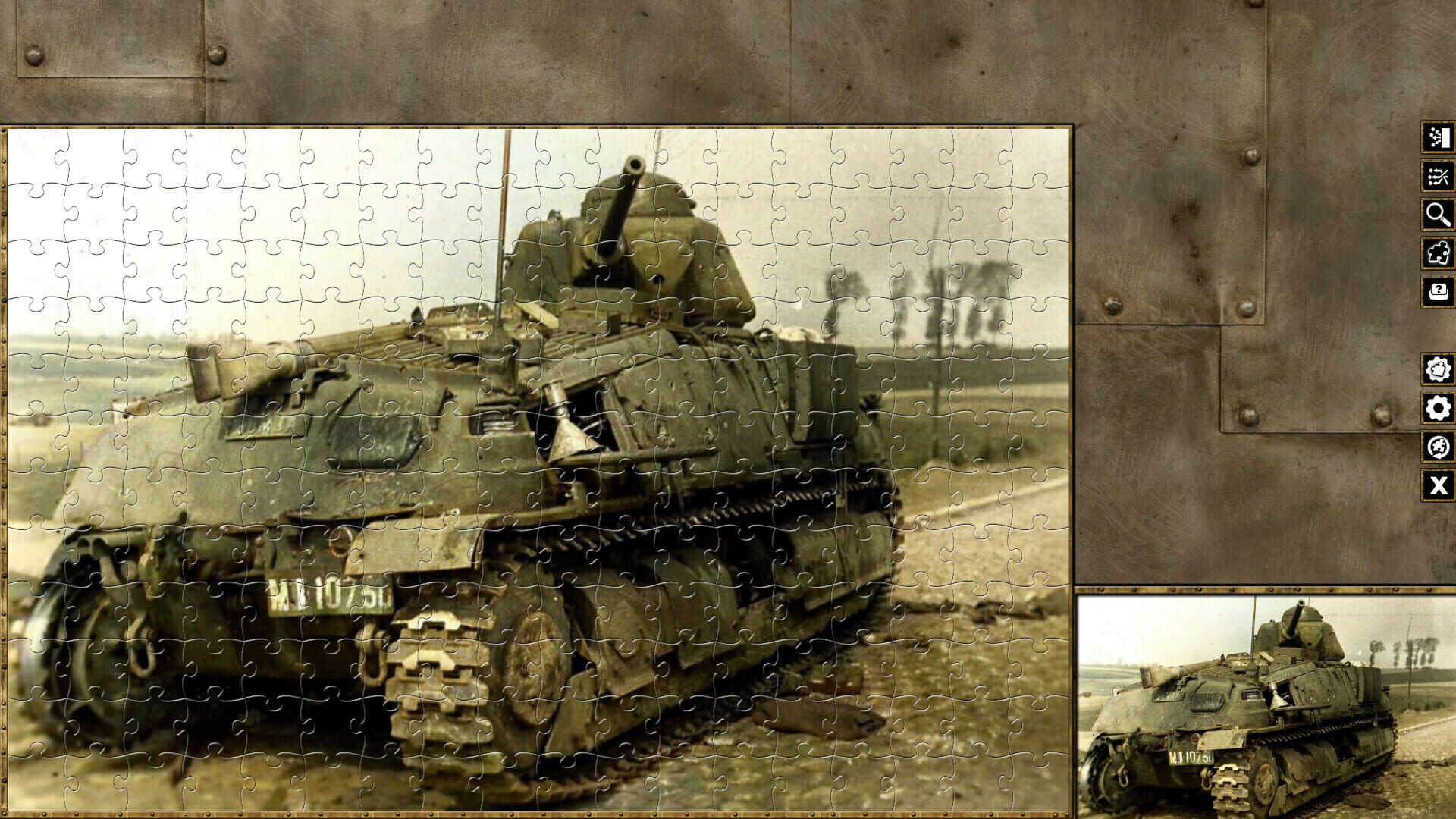 Pixel Puzzles WW2 Jigsaw: French Tanks - Screenshot