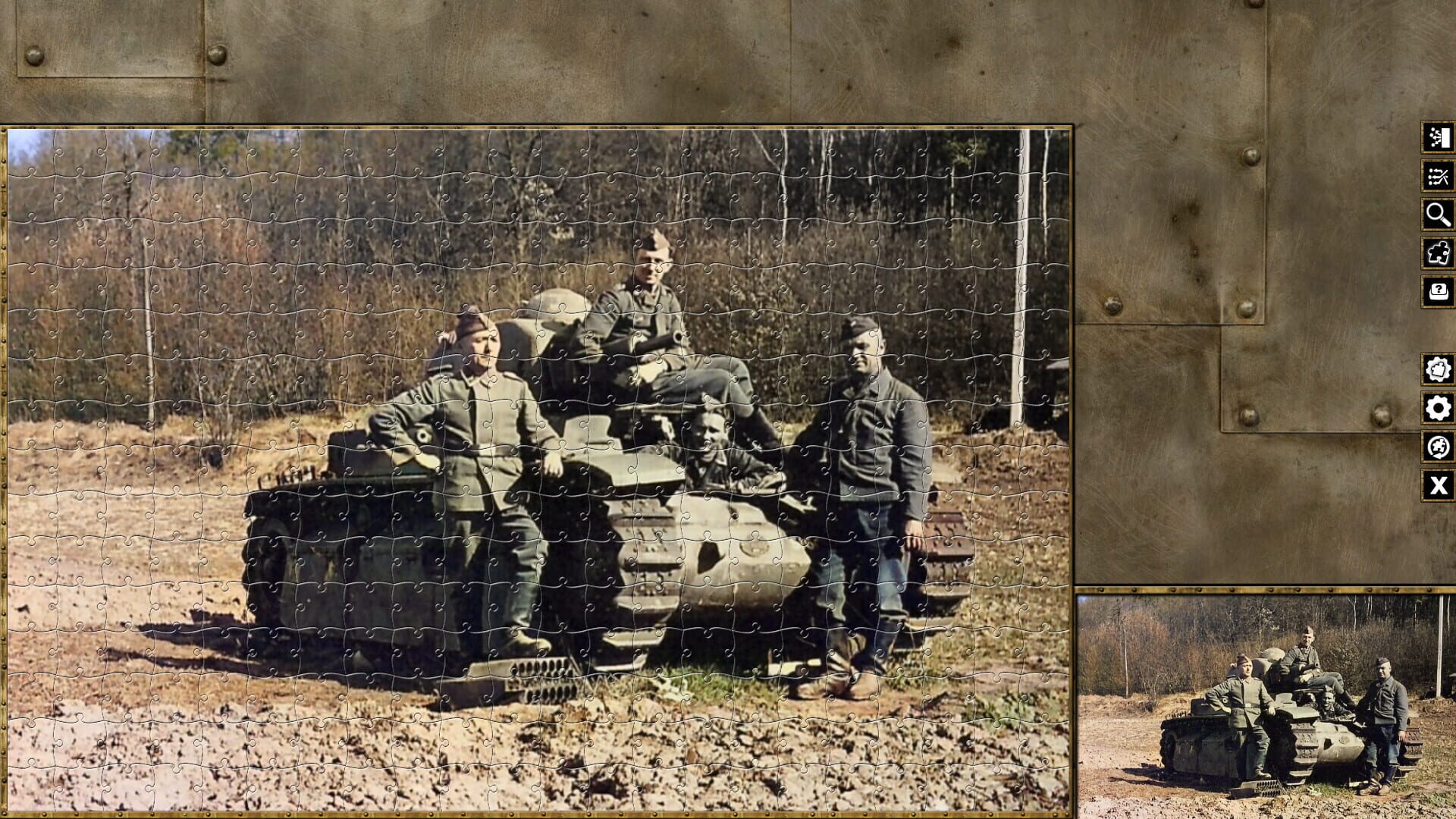 Pixel Puzzles WW2 Jigsaw: French Tanks - Screenshot