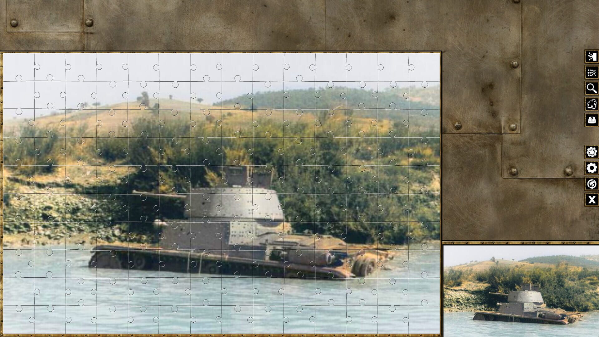 Pixel Puzzles WW2 Jigsaw: Italian Tanks - Screenshot