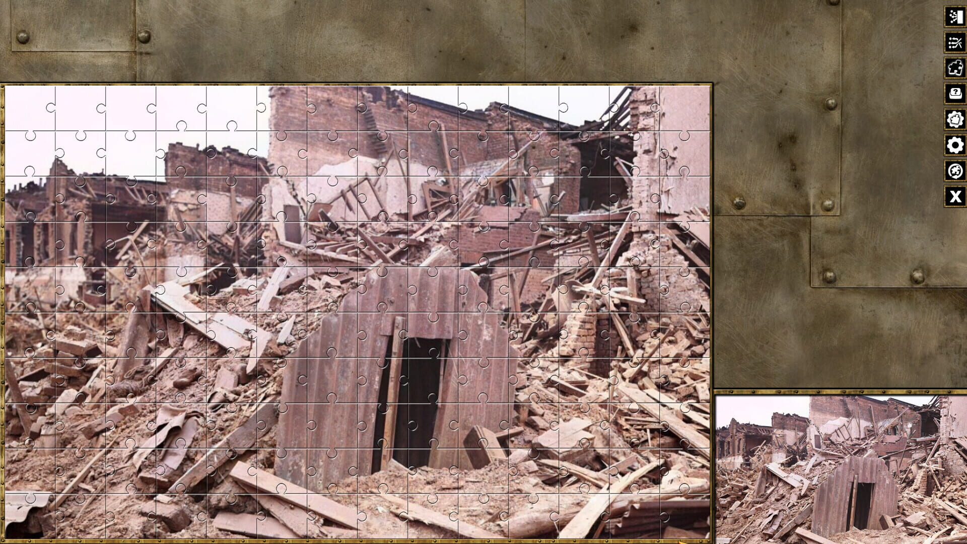 Pixel Puzzles WW2 Jigsaw: Pack - The Blitz - Screenshot
