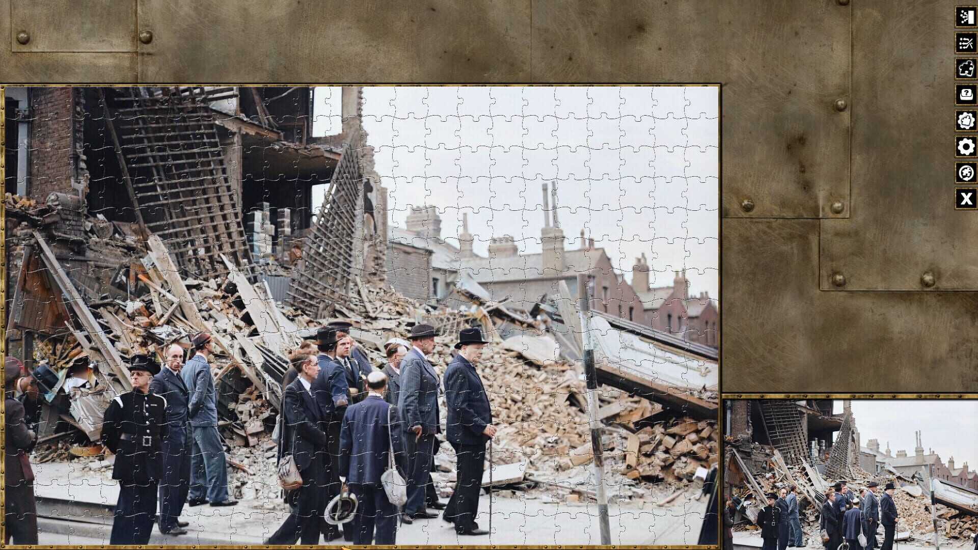 Pixel Puzzles WW2 Jigsaw: Pack - The Blitz - Screenshot