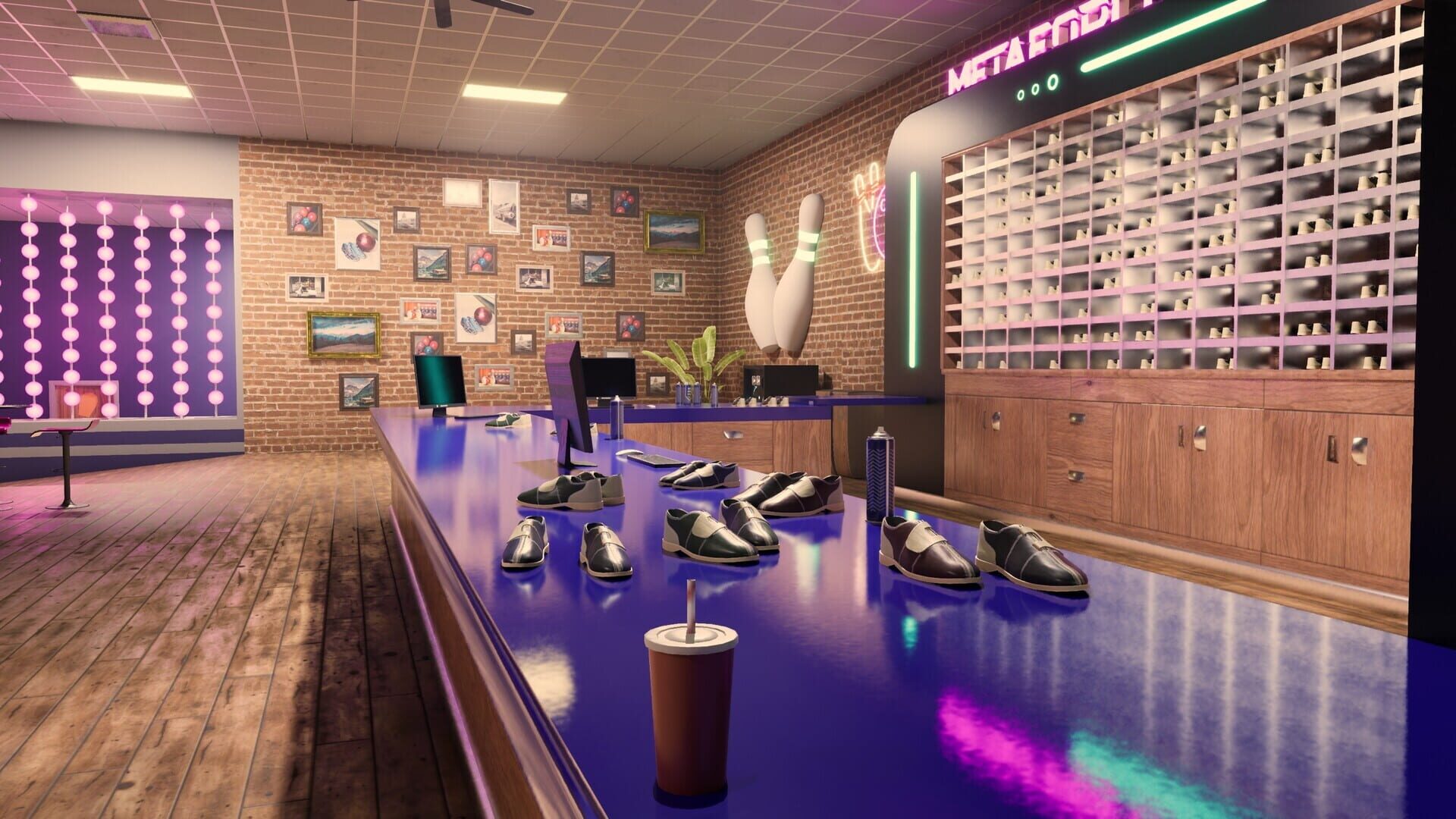 Metaforces Bowling Center - Screenshot