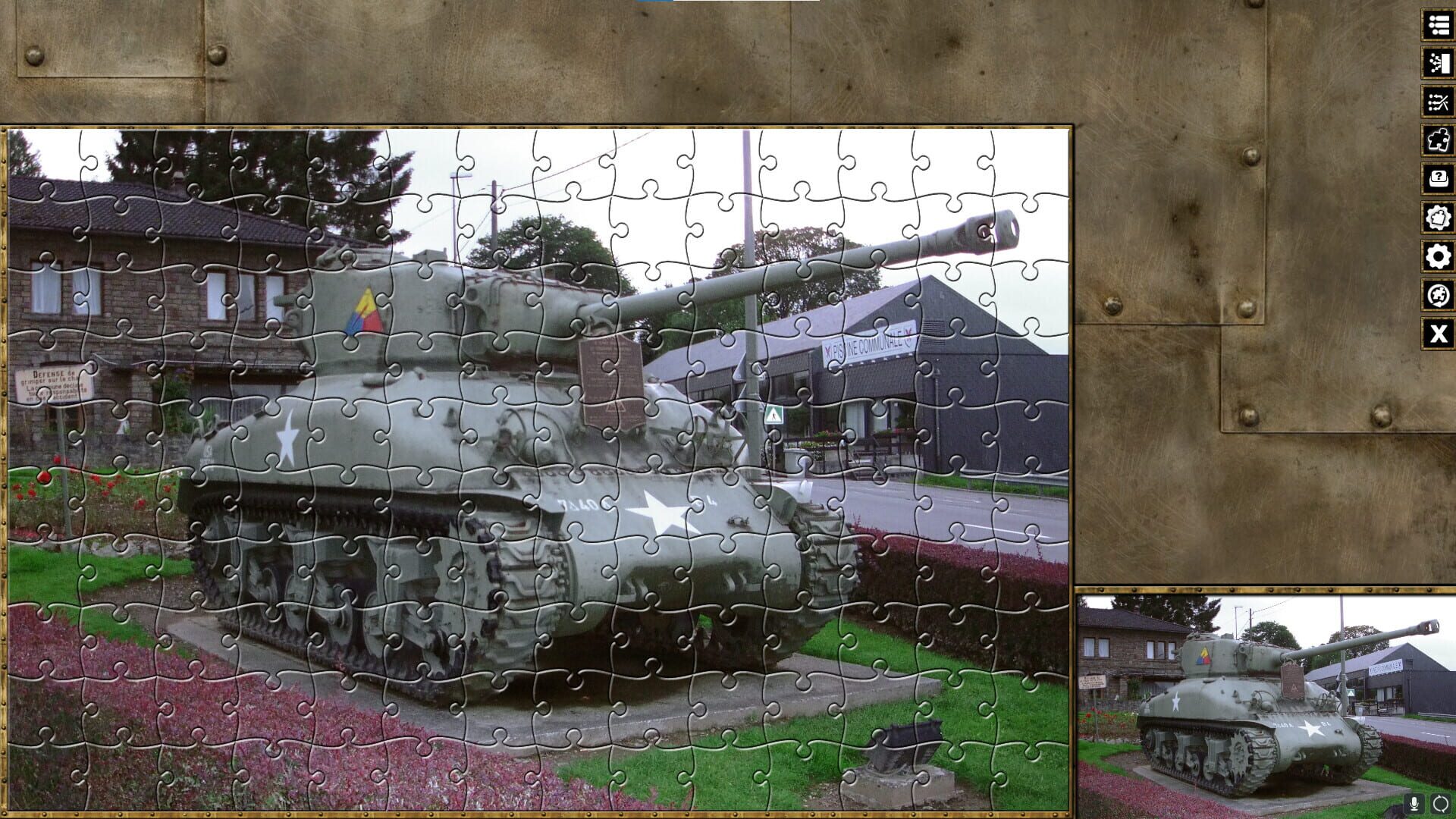 Pixel Puzzles WW2 Jigsaw: Battle of the Bulge - Screenshot