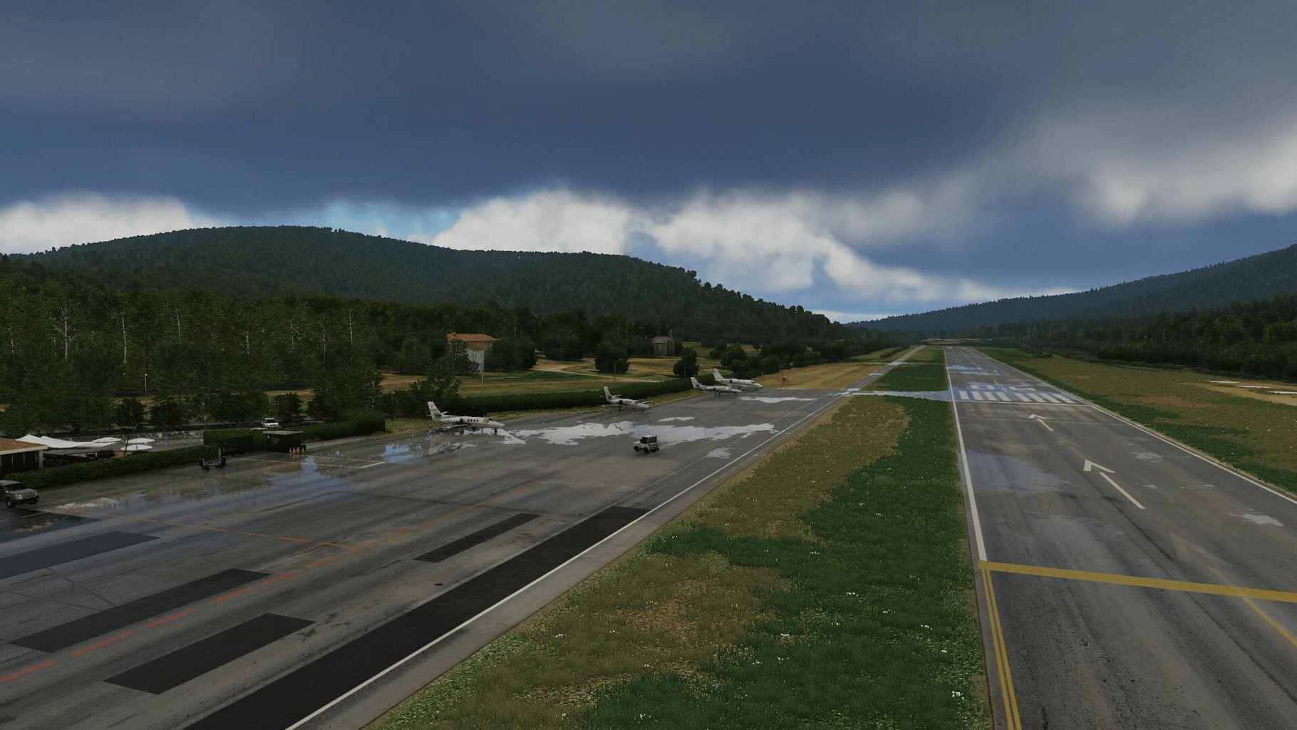 X-Plane 12: Aerosoft - St. Tropez screenshot