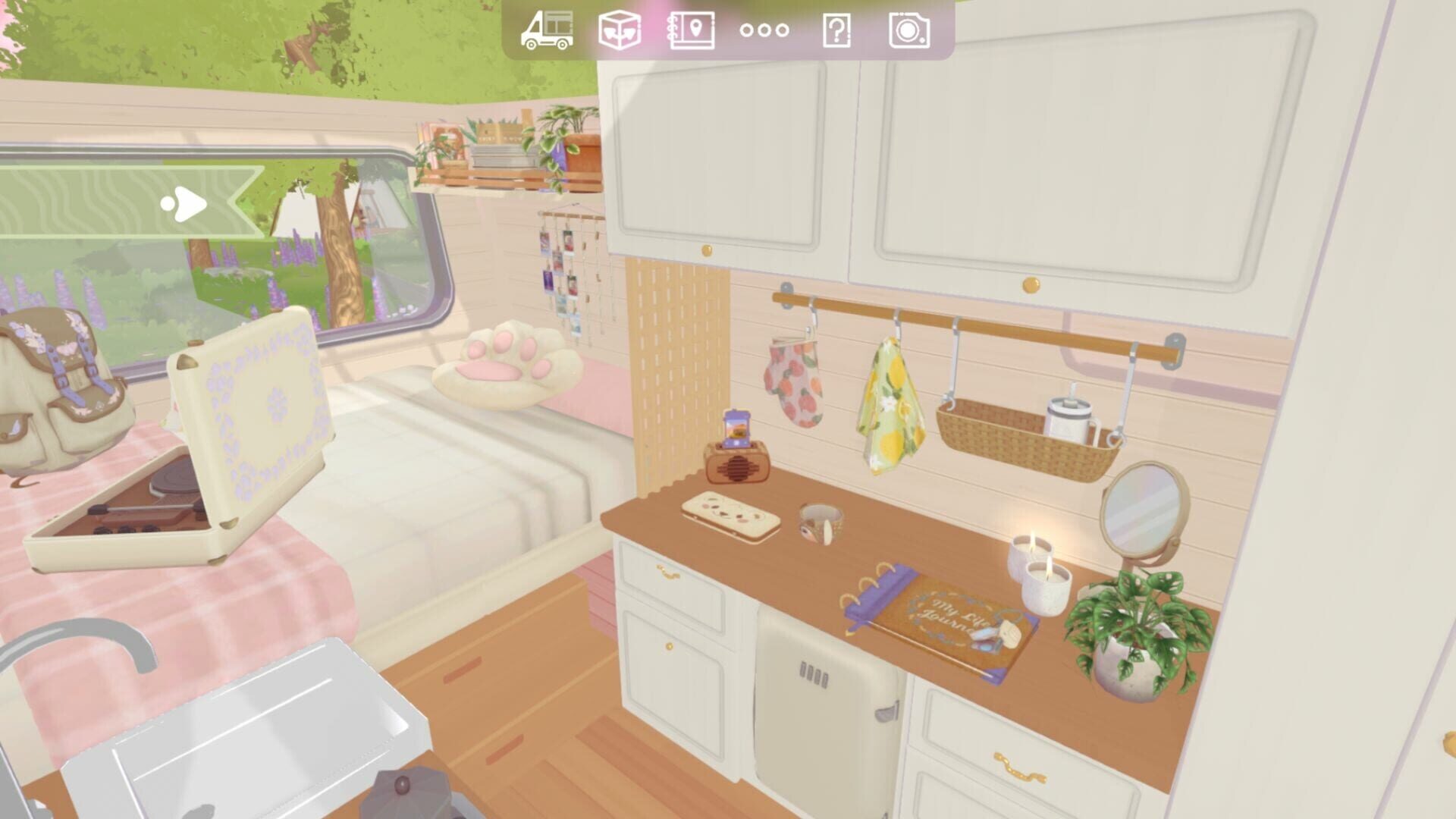 Camper Van: Make it Home screenshot
