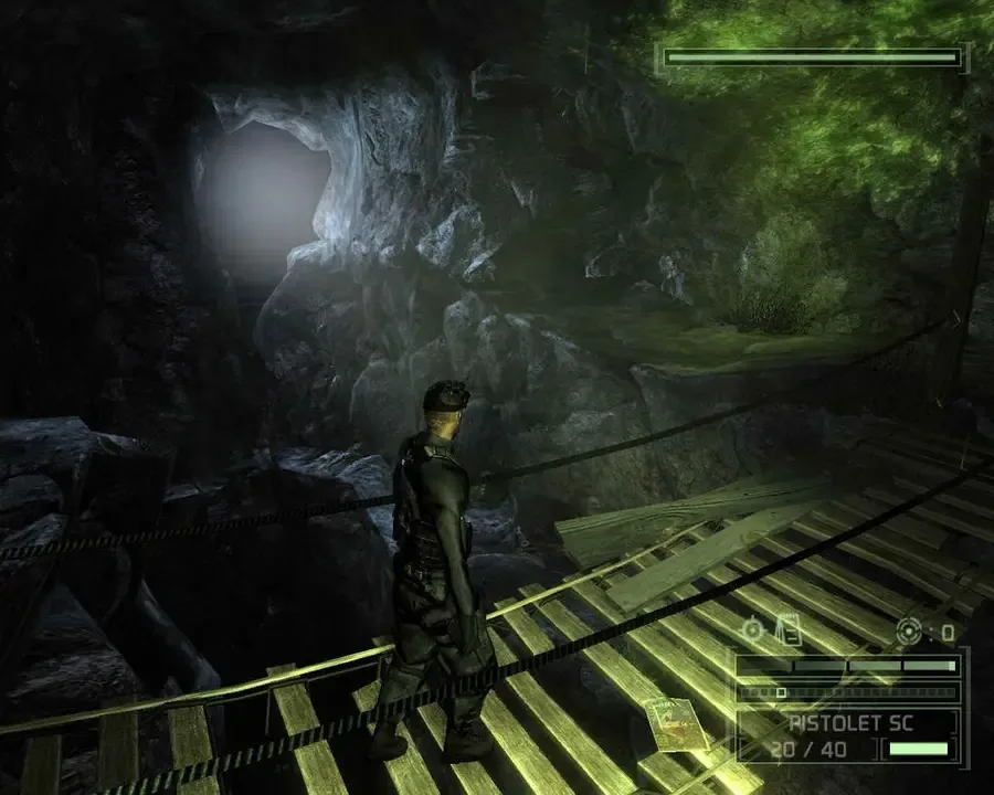 Tom Clancy's Splinter Cell: Chaos Theory screenshot 2