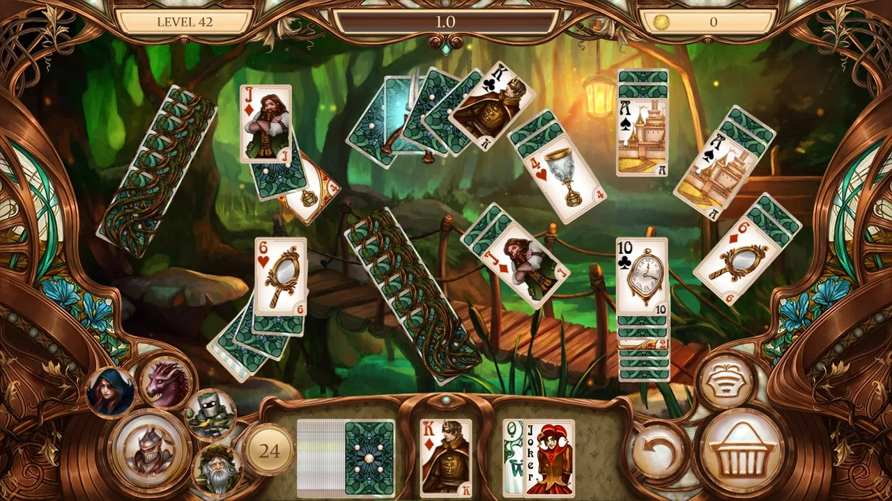 Snow White Solitaire: Charmed Kingdom screenshot 1