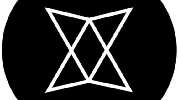 Flight School Studio logo
