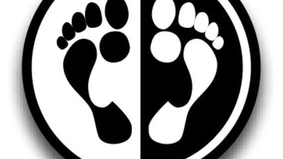 Mucky Foot Productions logo