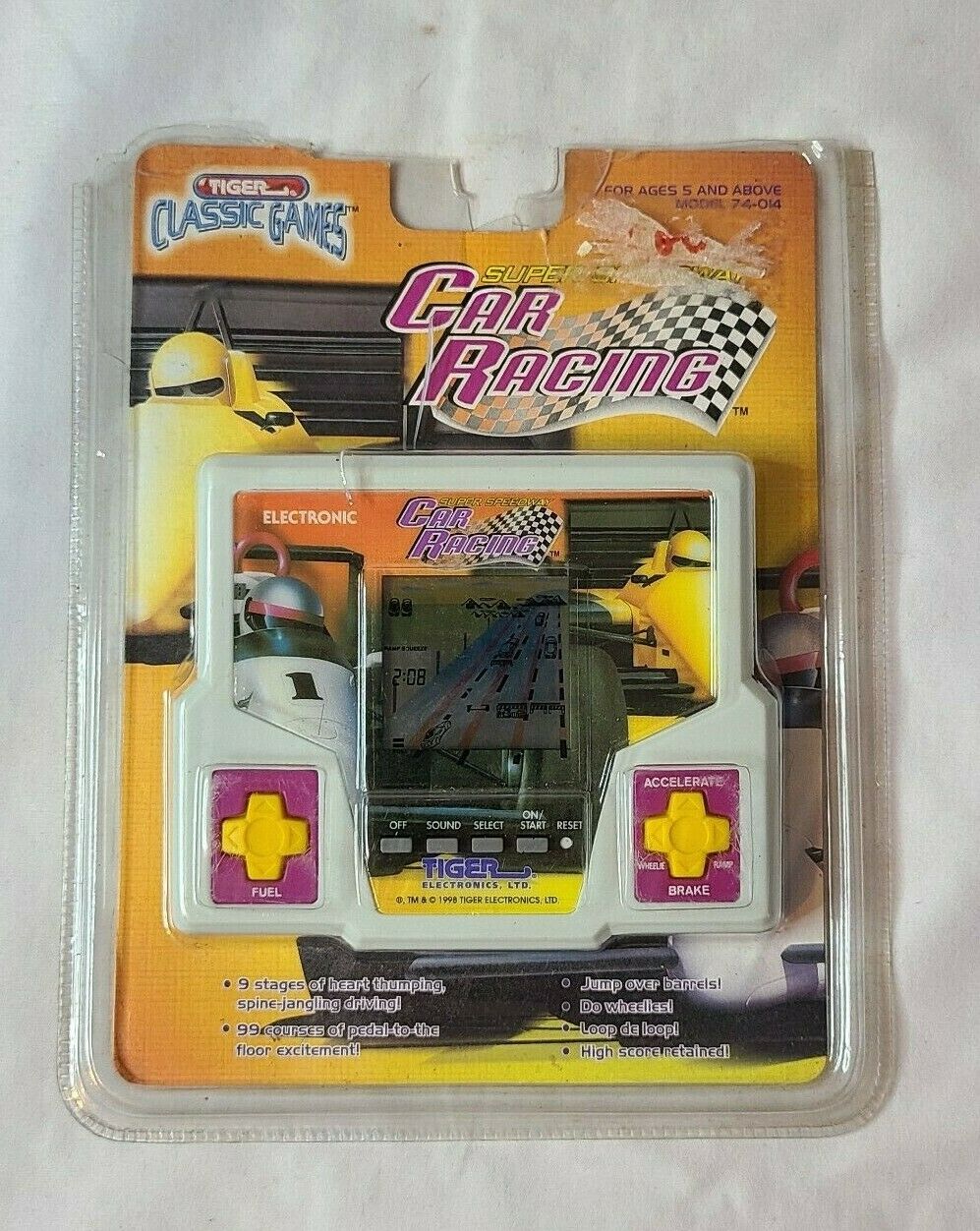 Game cover: Super Speedway: Car Racing