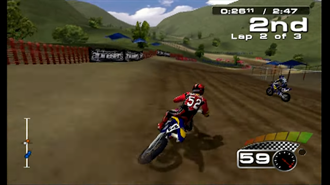 MX 2002 Featuring Ricky Carmichael gameplay screenshot 4
