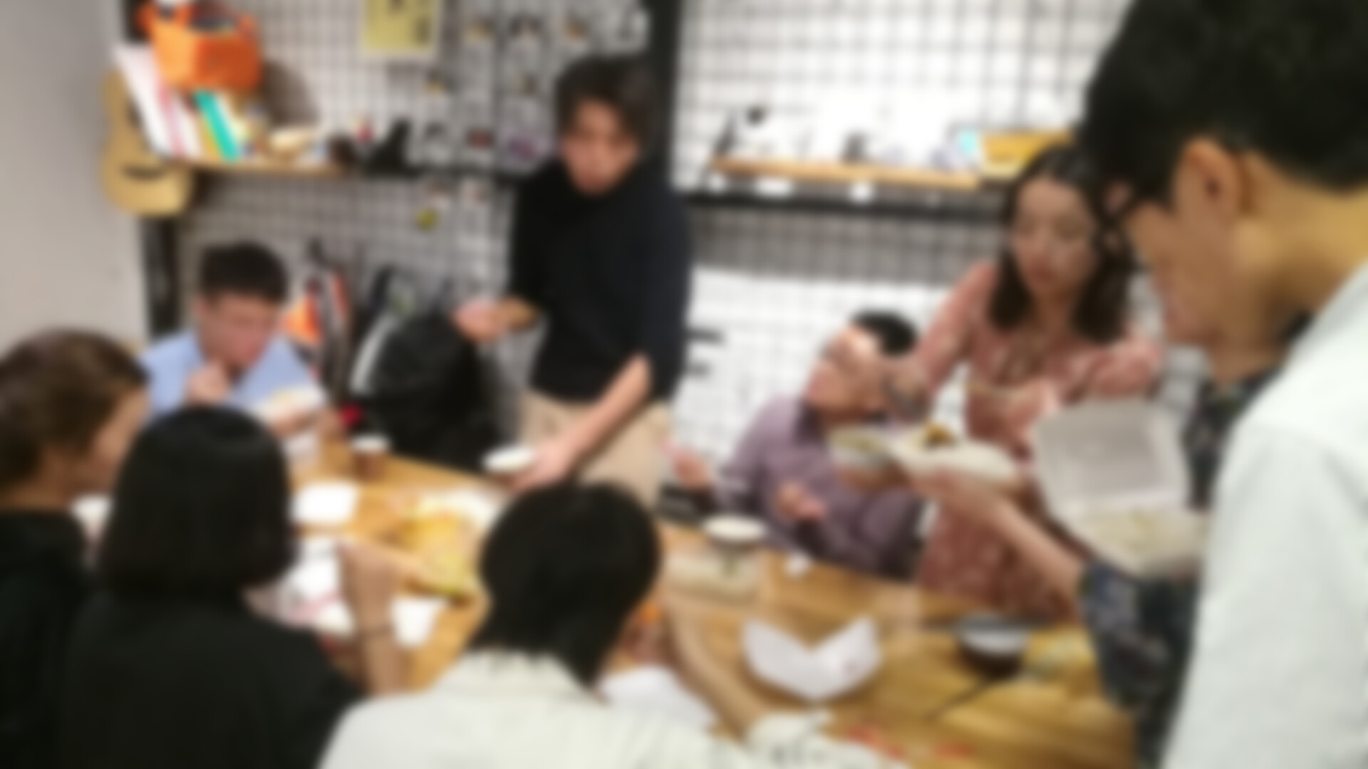 In the Mood for Youth - Screenshot 5