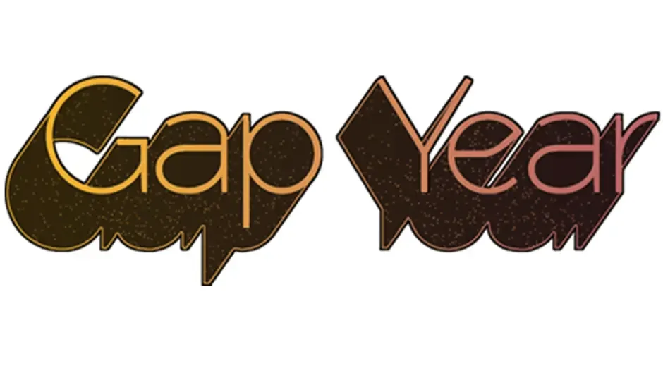 Кадър от Gap Year