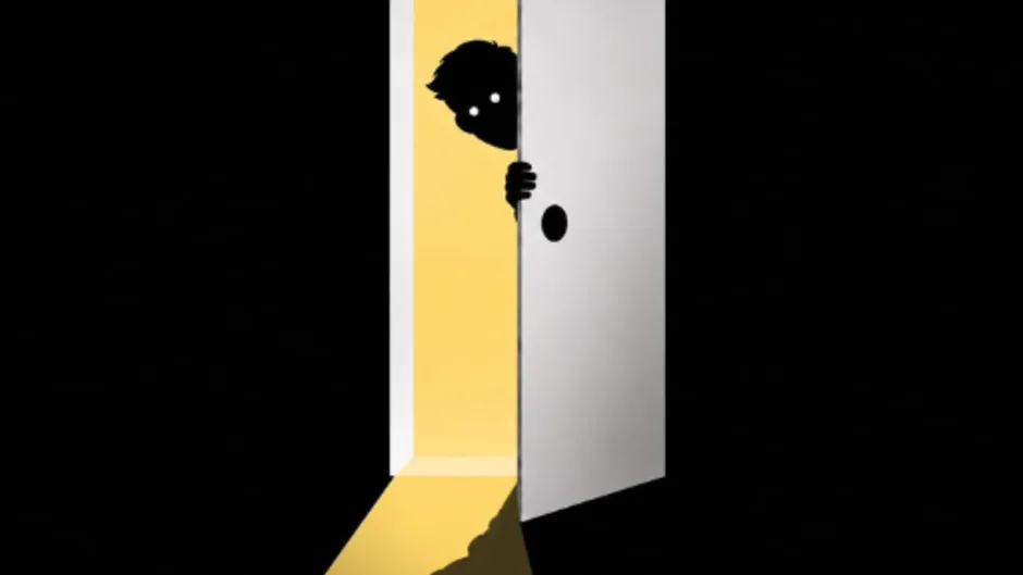 Кадър от Maze of Doors