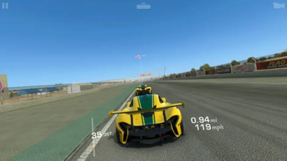 Кадър от Real Racing 3