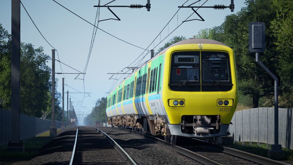 Train Sim World 5: Centro Regional Railways BR Class 323 Add-On Screenshot