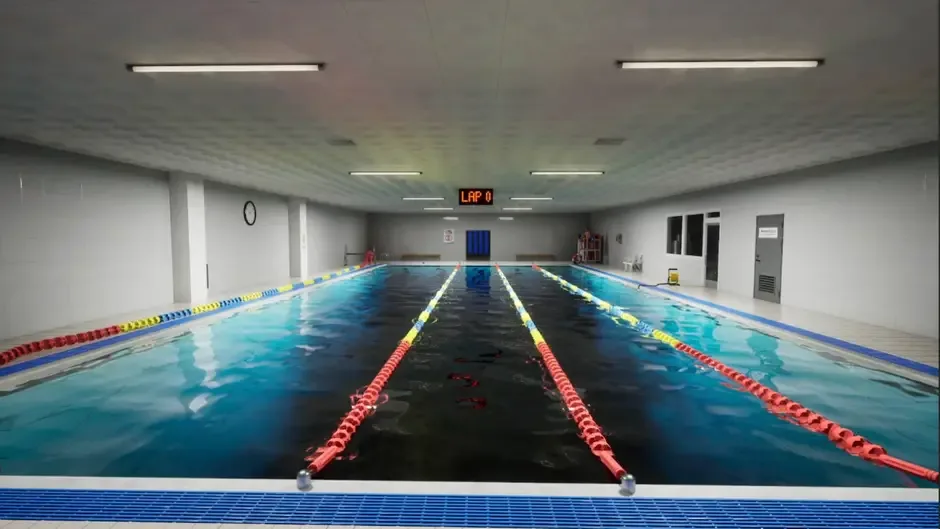 Кадър от Pool Loop