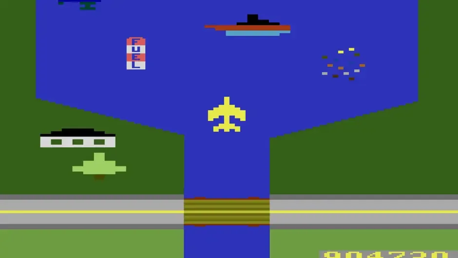 River Raid screenshot 1