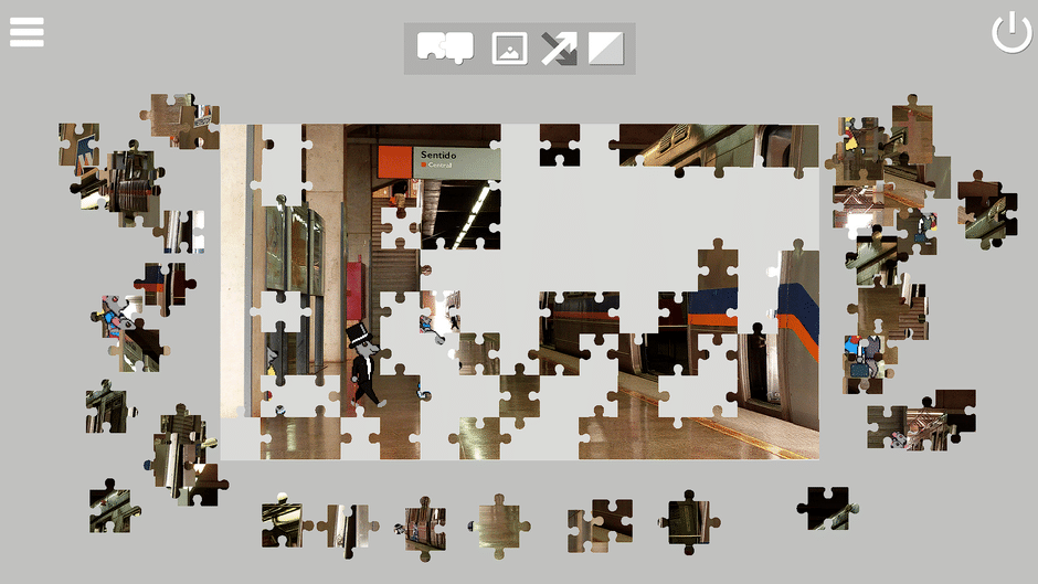 Invisible Services: Pixel Art Jigsaw Puzzle Screenshot
