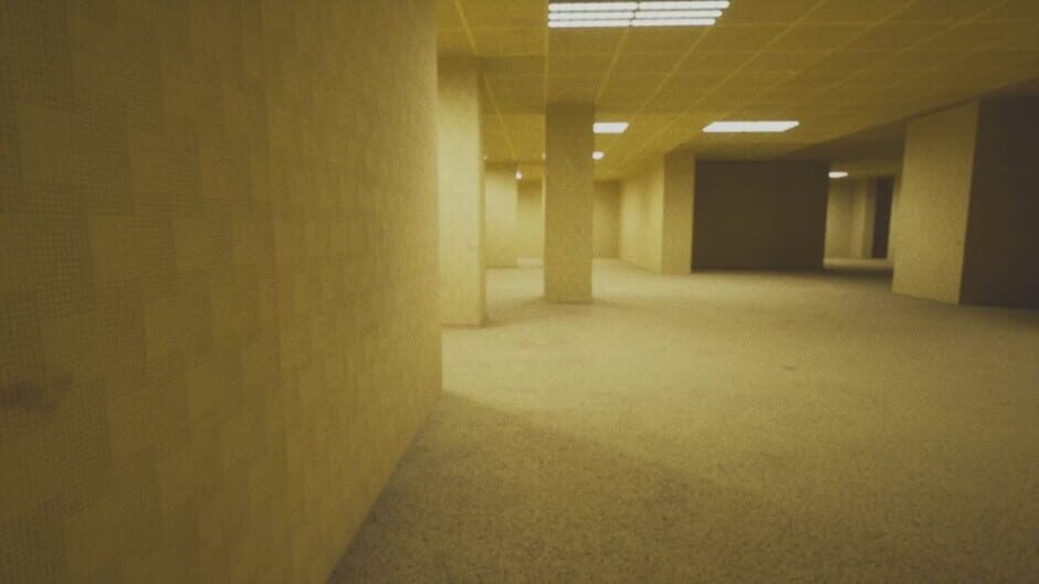 Escape the Backrooms Screenshot