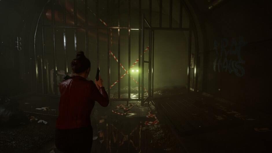 Outbreak: Shades of Horror Chromatic Split Screenshot