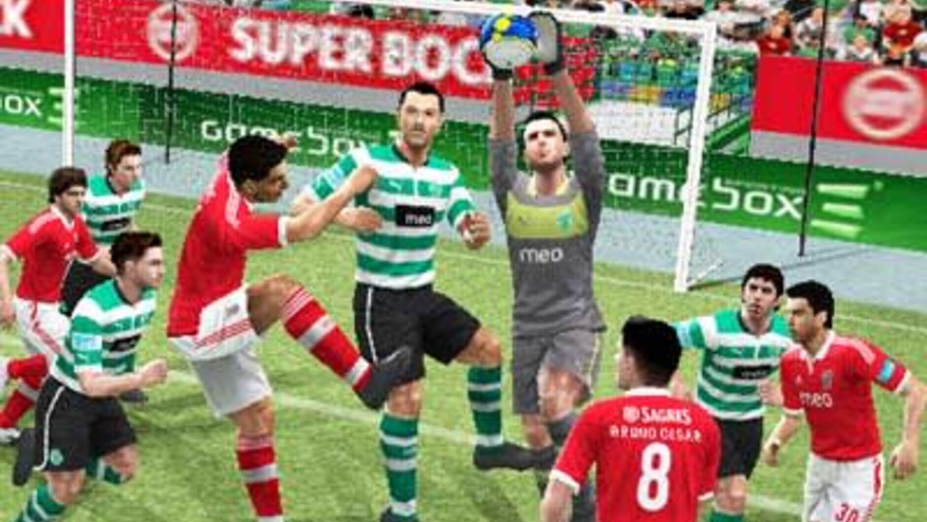 Screenshot for Pro Evolution Soccer 2013 3D