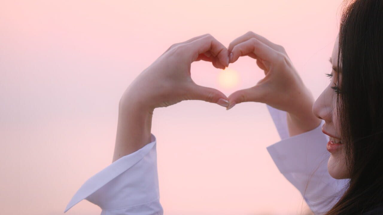 The Heart of Influencer Image