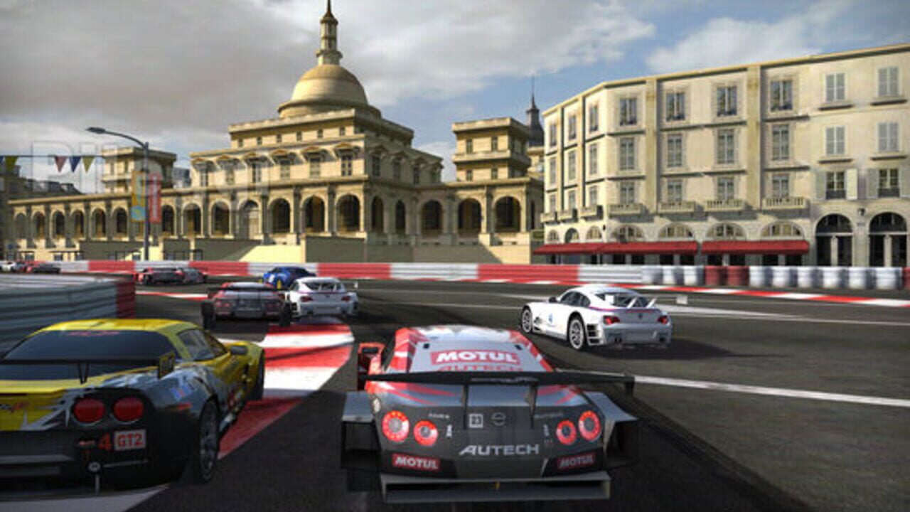 Real Racing 2 HD — Screenshot 4