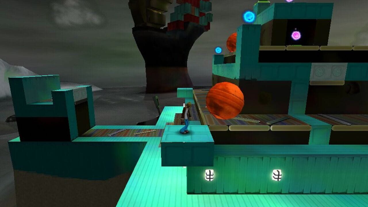 Crush thumbnail 6
