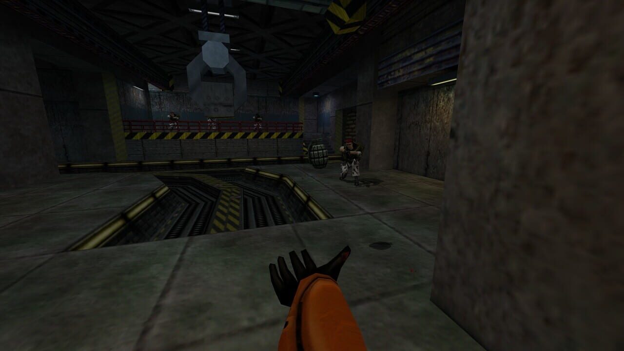 Half-Life: Restored — Screenshot 1