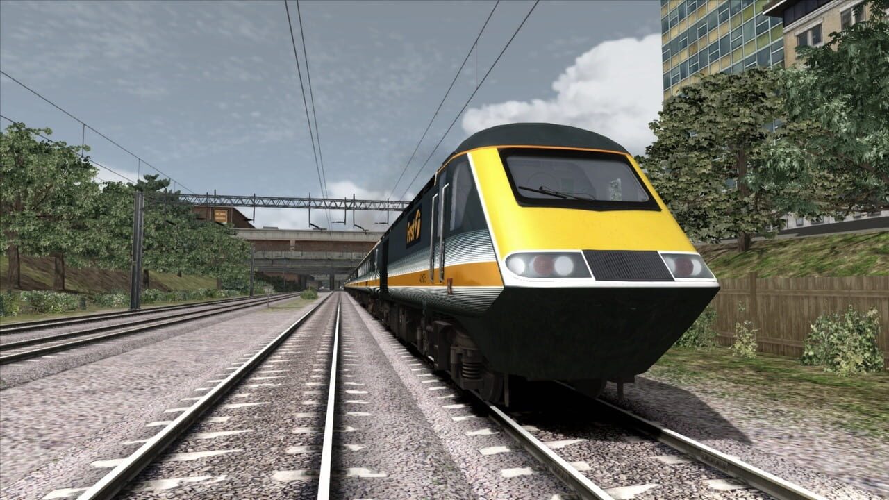 Train Simulator: Green & Gold HST DMU Add-On Image