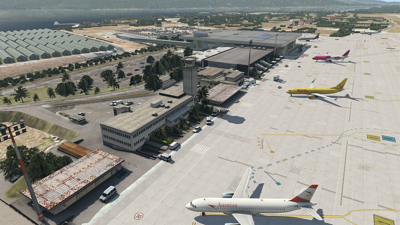 X-Plane 11: Aerosoft - Airport Split Image