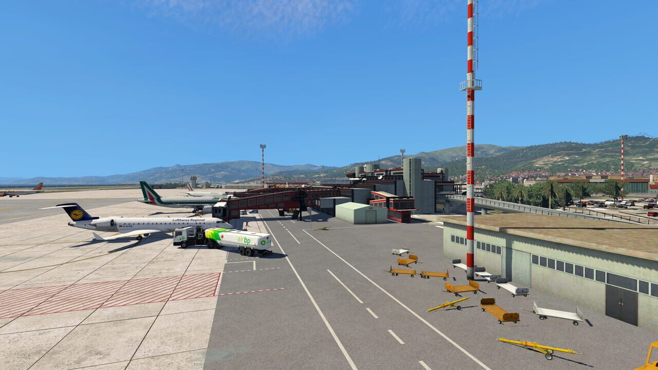 X-Plane 11: Aerosoft Airport Genoa Image