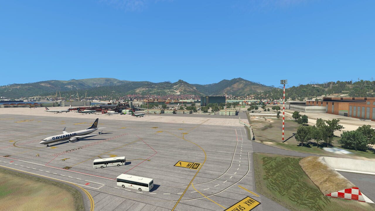 X-Plane 11: Aerosoft Airport Genoa Image