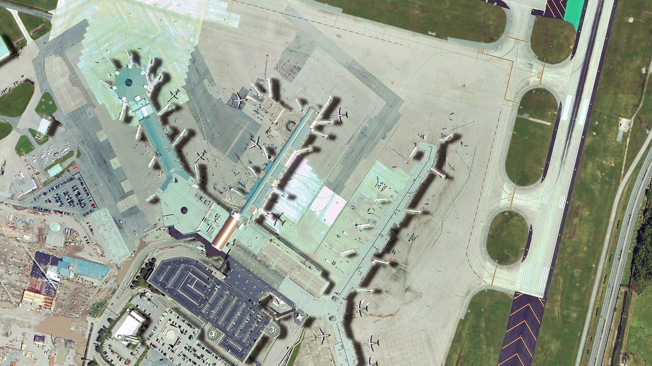Tower!2011:SE - New Orleans KMSY Airport Image