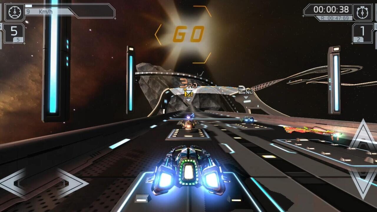 Cosmic Challenge Racing — Screenshot 1