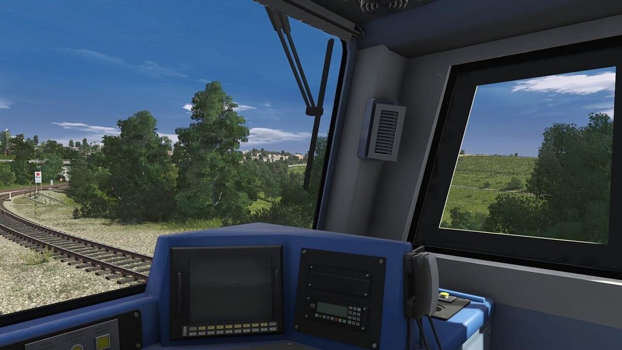 Trainz Railroad Simulator 2022: British Rail Class 70 - Colas Rail Image